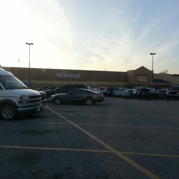 Walmart Supercenter 2 tips from 209 visitors