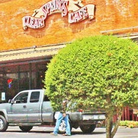 7/15/2014にClear Springs RestaurantがClear Springs Restaurantで撮った写真