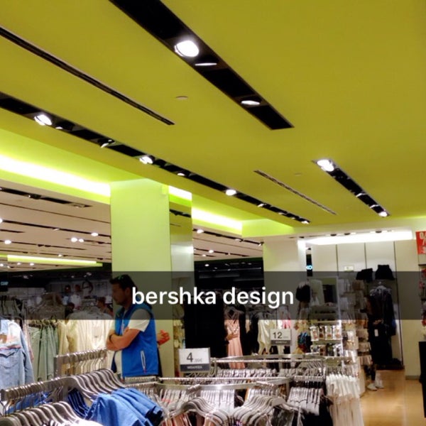 Photos at Bershka - Clothing Store in Πυλαία