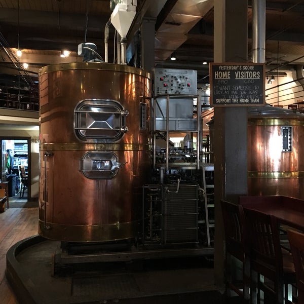 8/6/2018にStakh V.がDowntown Grill &amp; Breweryで撮った写真