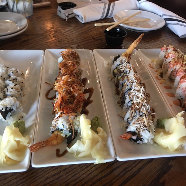 Foto tomada en Jackacuda’s Seafood &amp; Sushi  por Erick J. el 7/1/2017
