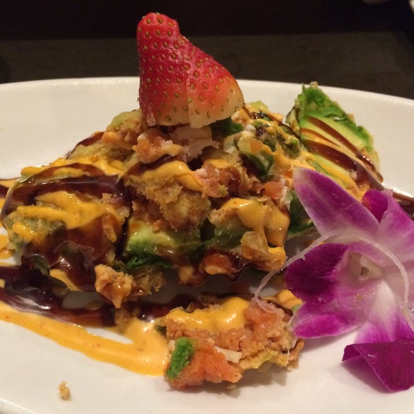 Photo prise au Sushi Hai par Dionne W. le11/15/2015