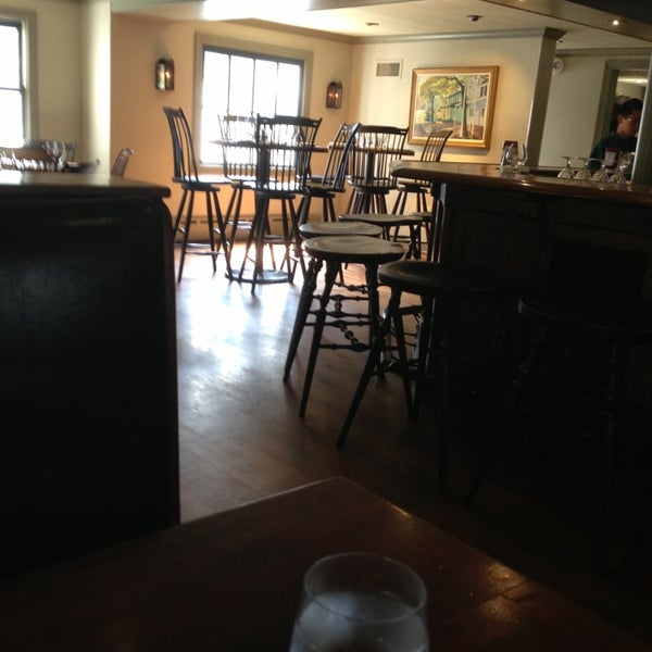 Foto diambil di Buckley&#39;s Tavern oleh Sparky J. pada 9/9/2013