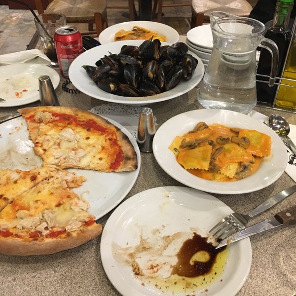 Fotos en L'Artista Golders Green, Greater London