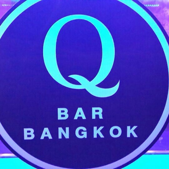 Photo taken at Q Bar by Oijai S. on 7/16/2014
