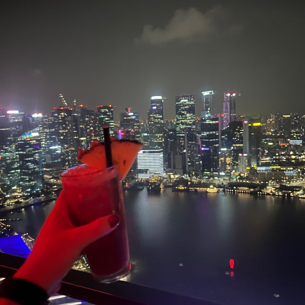 9/5/2023 tarihinde Sahra T.ziyaretçi tarafından CÉ LA VI Singapore'de çekilen fotoğraf