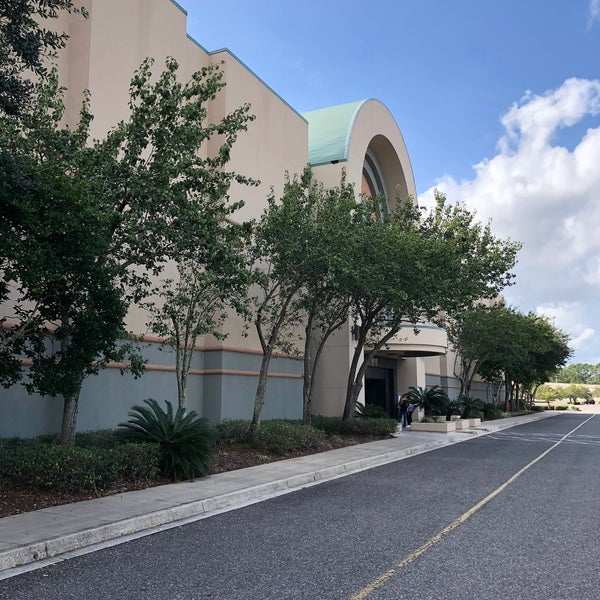 Dillard's Department Store in Regency