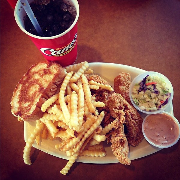 Photo taken at Raising Cane&#39;s Chicken Fingers by Geries on 10/27/2012