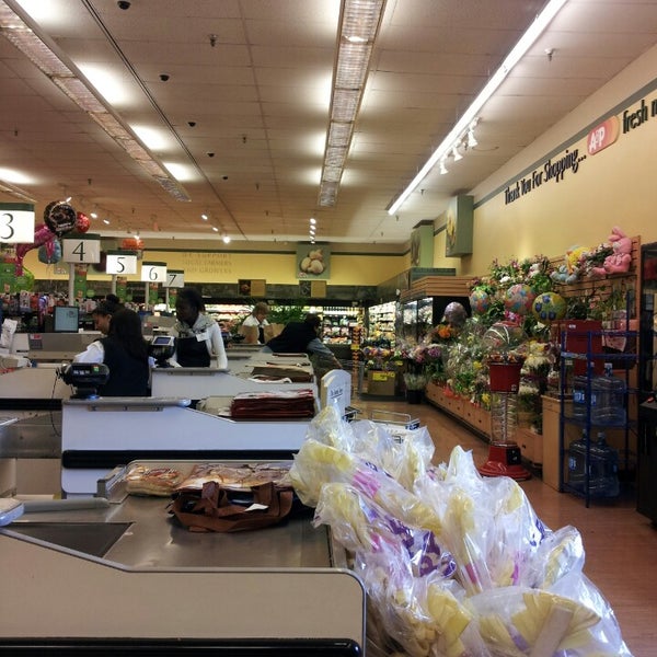 A&P (Now Closed) - Supermarket