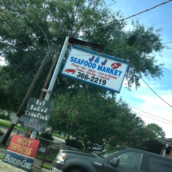 J and J's Seafood 3 tips from 42 visitors