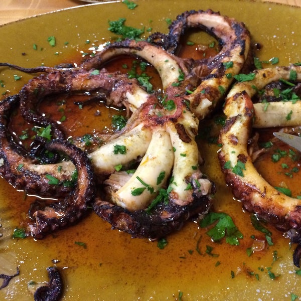 Life recommendation: if you are in Málaga, try this octopus. Just amazing!! Around 15e.