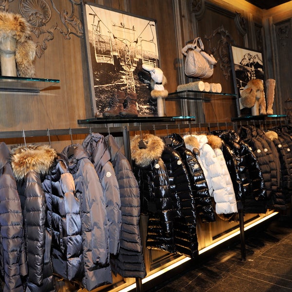 moncler chicago