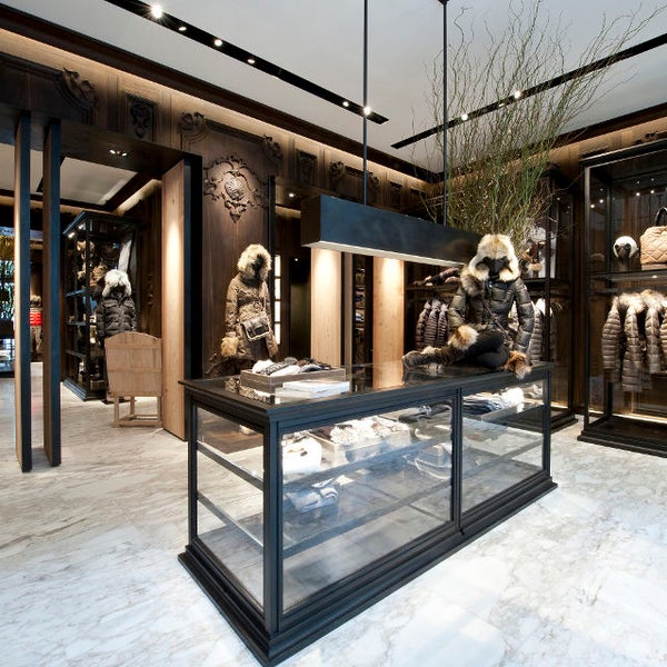 moncler geneve