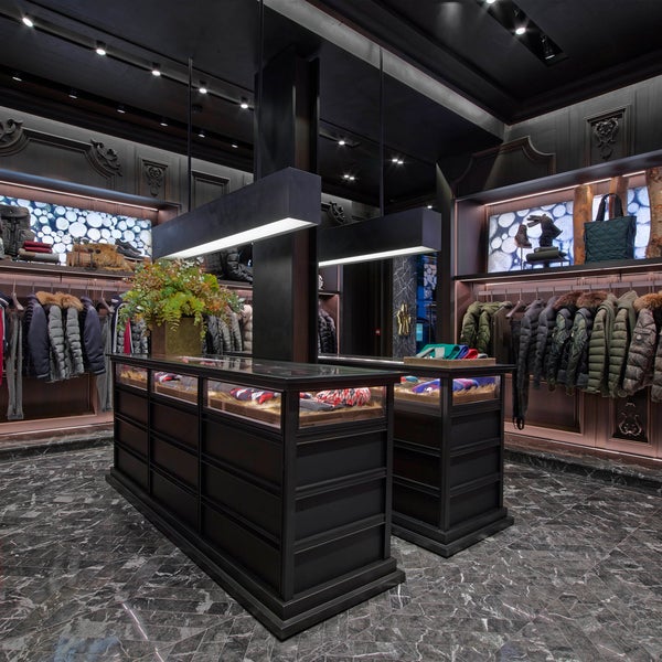 moncler boutique