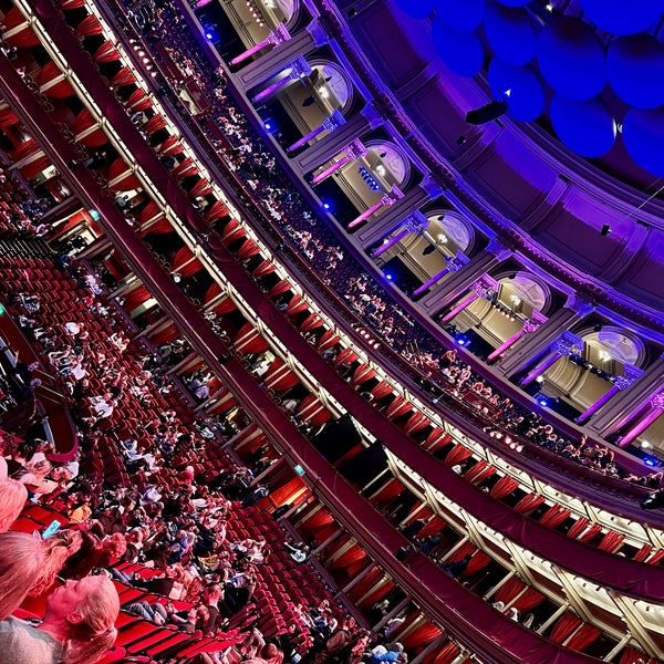 11/3/2023 tarihinde أنا هلاziyaretçi tarafından Royal Albert Hall'de çekilen fotoğraf