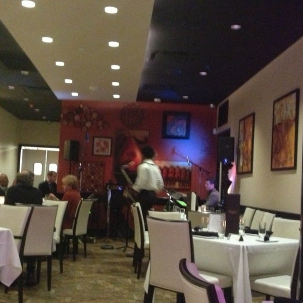 2/4/2013 tarihinde JAZZSPACEziyaretçi tarafından Savoy Restaurant'de çekilen fotoğraf