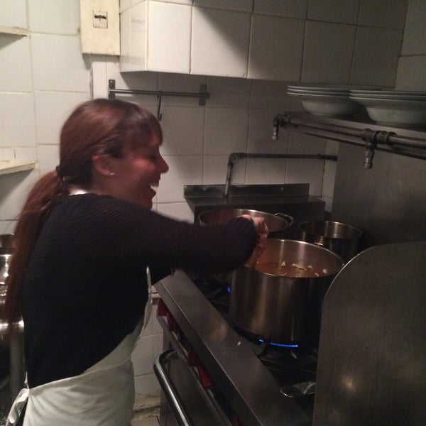 Foto tirada no(a) My Cooking Party por Elyse E. em 12/12/2014