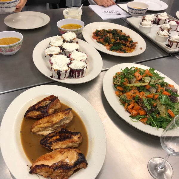 Foto diambil di Institute of Culinary Education oleh Elyse E. pada 2/16/2019