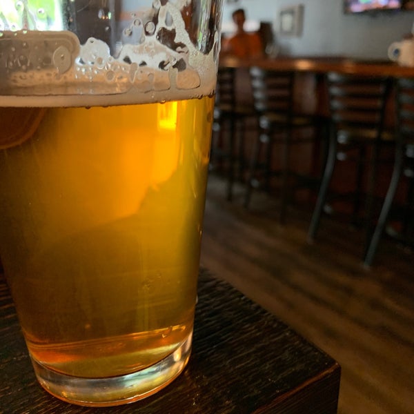 Photo taken at Lake Bluff Brewing Company by Jonathan T. on 6/21/2019