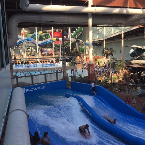 Photo taken at Camelback Lodge &amp; Indoor Waterpark by Michele C. on 1/30/2016