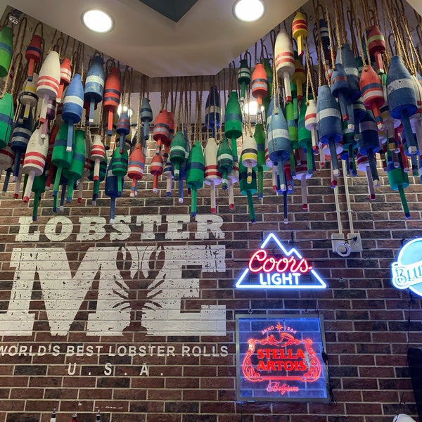 Foto tirada no(a) Lobster ME por Omar R. em 8/10/2019