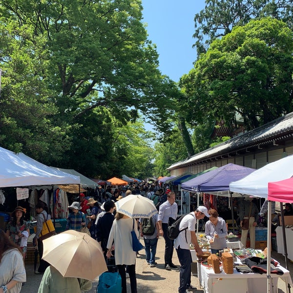 Photos At 天神さん 北野天満宮骨董市 京都市 京都府 Photos At 天神さん 北野天満宮骨董市 京都市 京都府