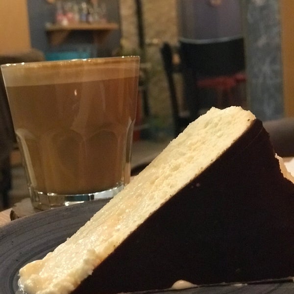 10/17/2019 tarihinde Özgecanziyaretçi tarafından Eywa Coffee &amp; Cake'de çekilen fotoğraf