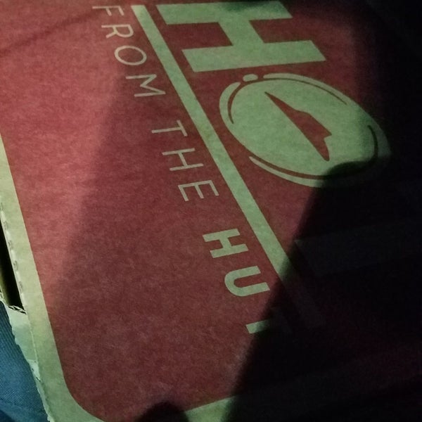 Pizza Hut Pizzeria in Elk Grove