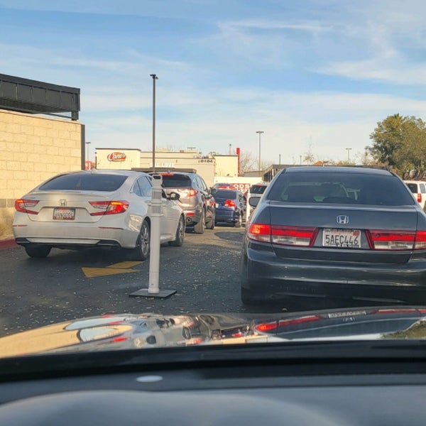 Raising Cane's Chicken Fingers Elk Grove, CA