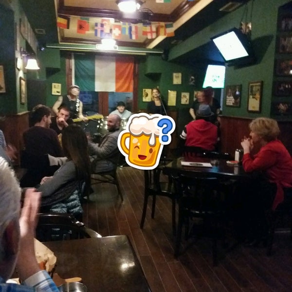 Foto tomada en MacLaren&#39;s Irish Pub  por C T. el 3/11/2018