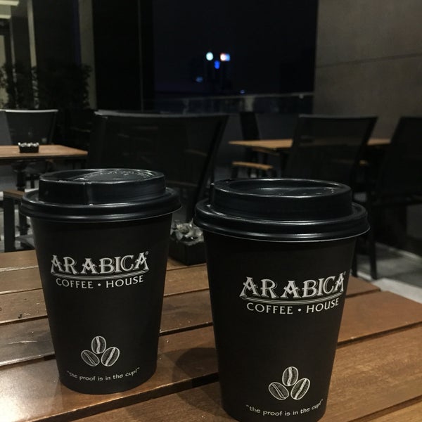 Foto scattata a Arabica Coffee House da Berk T. il 12/7/2019