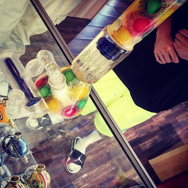 Hot Wax Glass Historic Ybor 11 tips