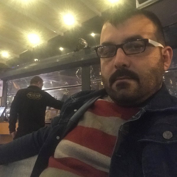 Photo taken at Nevîzade Cafe &amp; Restaurant by 🇹🇷 Orhan 🇹🇷 on 12/4/2022