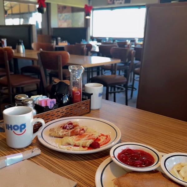 Best Breakfast near Disney World - Review of IHOP, Orlando, FL