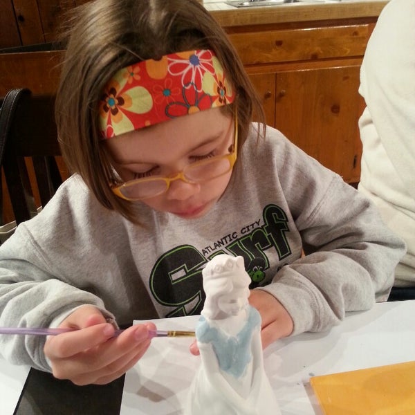 Caribou Pottery Busch Gardens Gift Store in Williamsburg