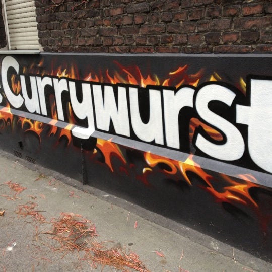 11/8/2012에 Jann E.님이 Die Currywurst에서 찍은 사진