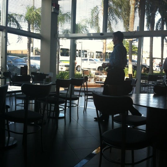 10/30/2012 tarihinde Natully F.ziyaretçi tarafından Fran&#39;s Café'de çekilen fotoğraf