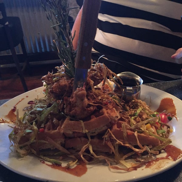 Photo taken at Hash House A Go Go - Plano by Gretchen G. on 8/16/2016