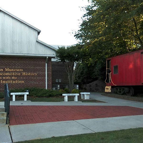 5/26/2017에 Jennifer P.님이 Southern Museum of Civil War and Locomotive History에서 찍은 사진