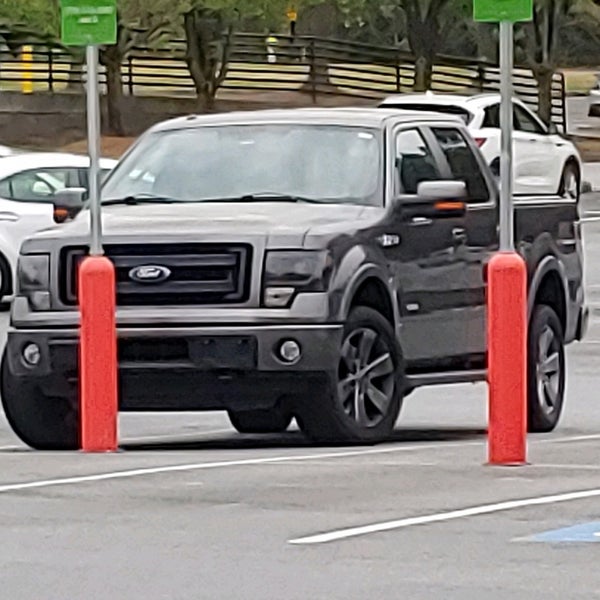 Publix Grocery Store in Woodstock