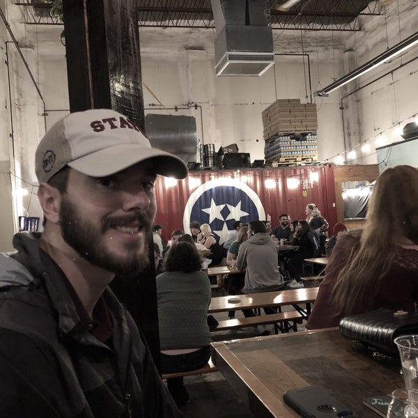 Foto tirada no(a) Memphis Made Brewing por Chris E. em 2/2/2019