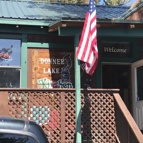 4/8/2018 tarihinde James B.ziyaretçi tarafından Donner Lake Kitchen'de çekilen fotoğraf