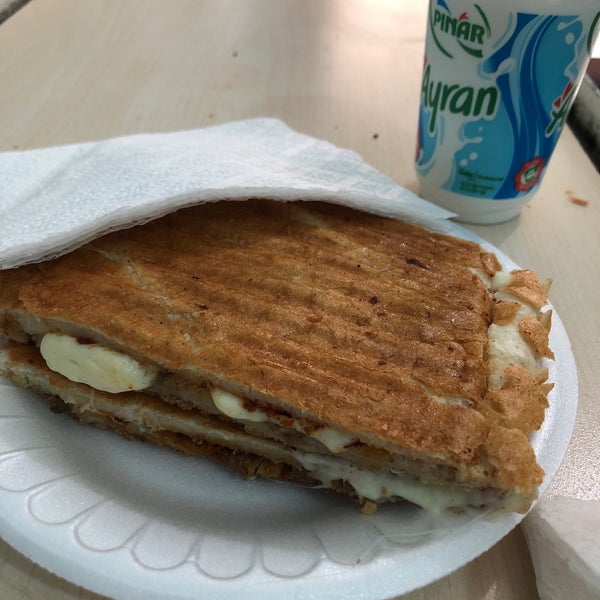 Çiçek Tost Evi 34 ziyaretçi