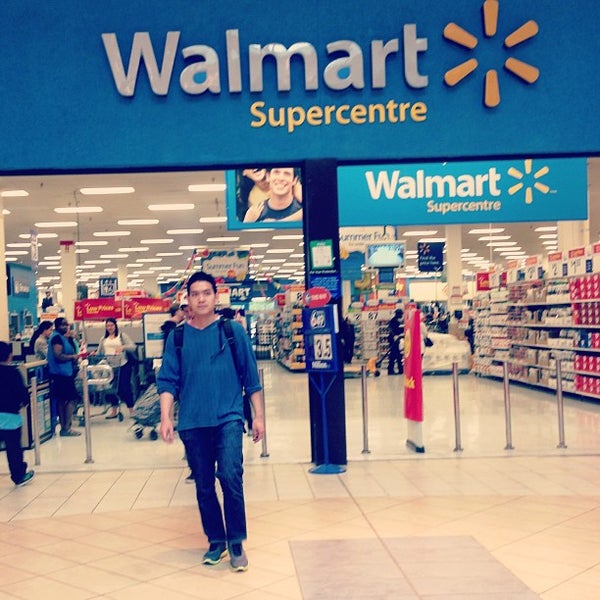 Photo taken at Walmart by Cre L. on 5/24/2013
