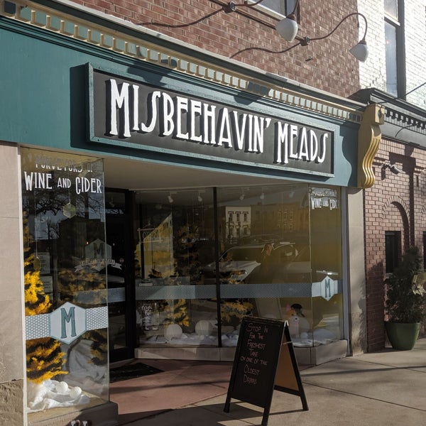 Photo taken at Misbeehavin&#39; Meads by Mike W. on 12/5/2019