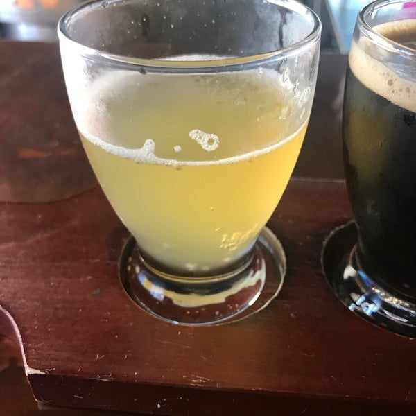 Photo taken at Brewers&#39; Tasting Room by Nils I. on 6/4/2018