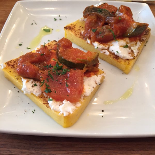 Great and original Italian restaurant around polenta meals. Welcoming, the staff help you to feel good in a friendly atmosphere and to deal with a menu mainly based on polenta (gluten free)