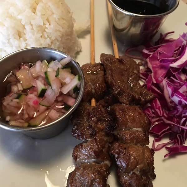 7/1/2017 tarihinde Kolziyaretçi tarafından Lulu&#39;s Thai Noodle Shop'de çekilen fotoğraf