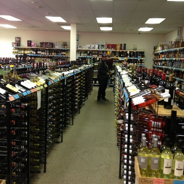 BQE Wines & Liquors Liquor Store in Brooklyn