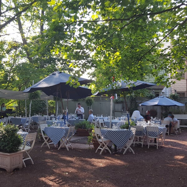 Hamilton's Grill Room 20 tips